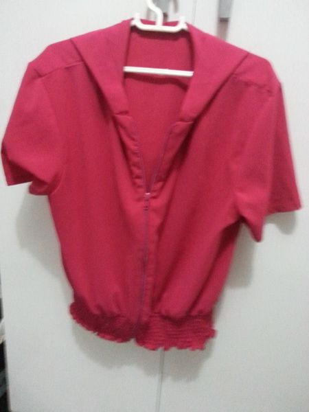Blusinha Social com capuz